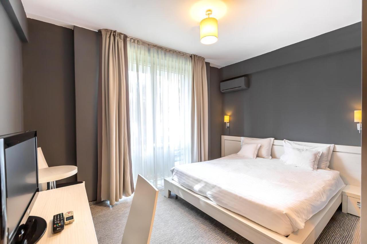 Alex&George Boutique Hotel Cluj-Napoca Eksteriør billede