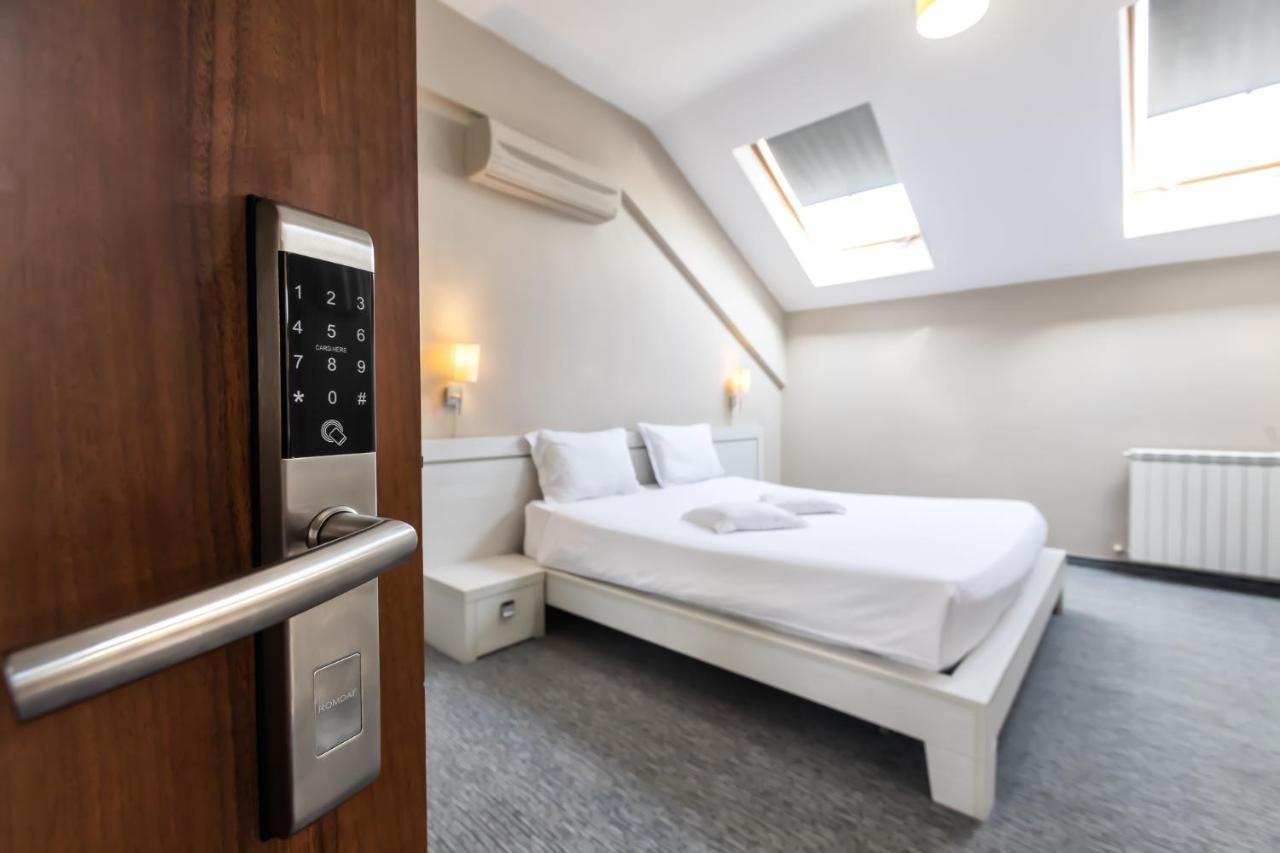Alex&George Boutique Hotel Cluj-Napoca Eksteriør billede